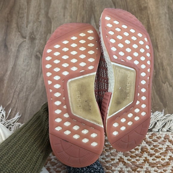 Adidas knit sneaker - Picture 2 of 3